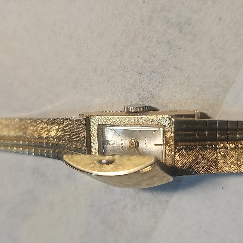 Vintage Eridas 17 Jewel 10k Gp Collectible Ladies Watch Unique
